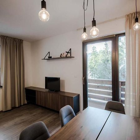 Apartman Lucnica Bystrá エクステリア 写真